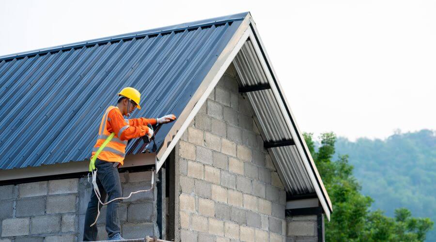 Expert top industrial roofings services in Juniata, NE